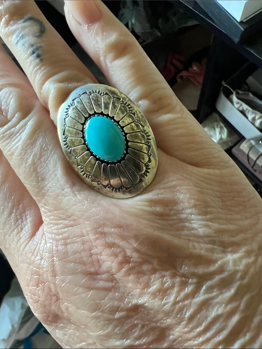 Turquoise Oval Statement Ring in .925 silver Setting